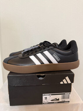 Adidas VL Court 3.0 Mens size 11